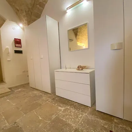 Apartment Pietra Di Tomamso - Central Station *