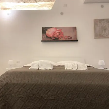 Pietra Di Tomamso - Central Station Apartment